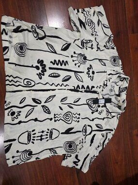 NWT Men's Fashion Nova Art black and white short sleeve pattern button down